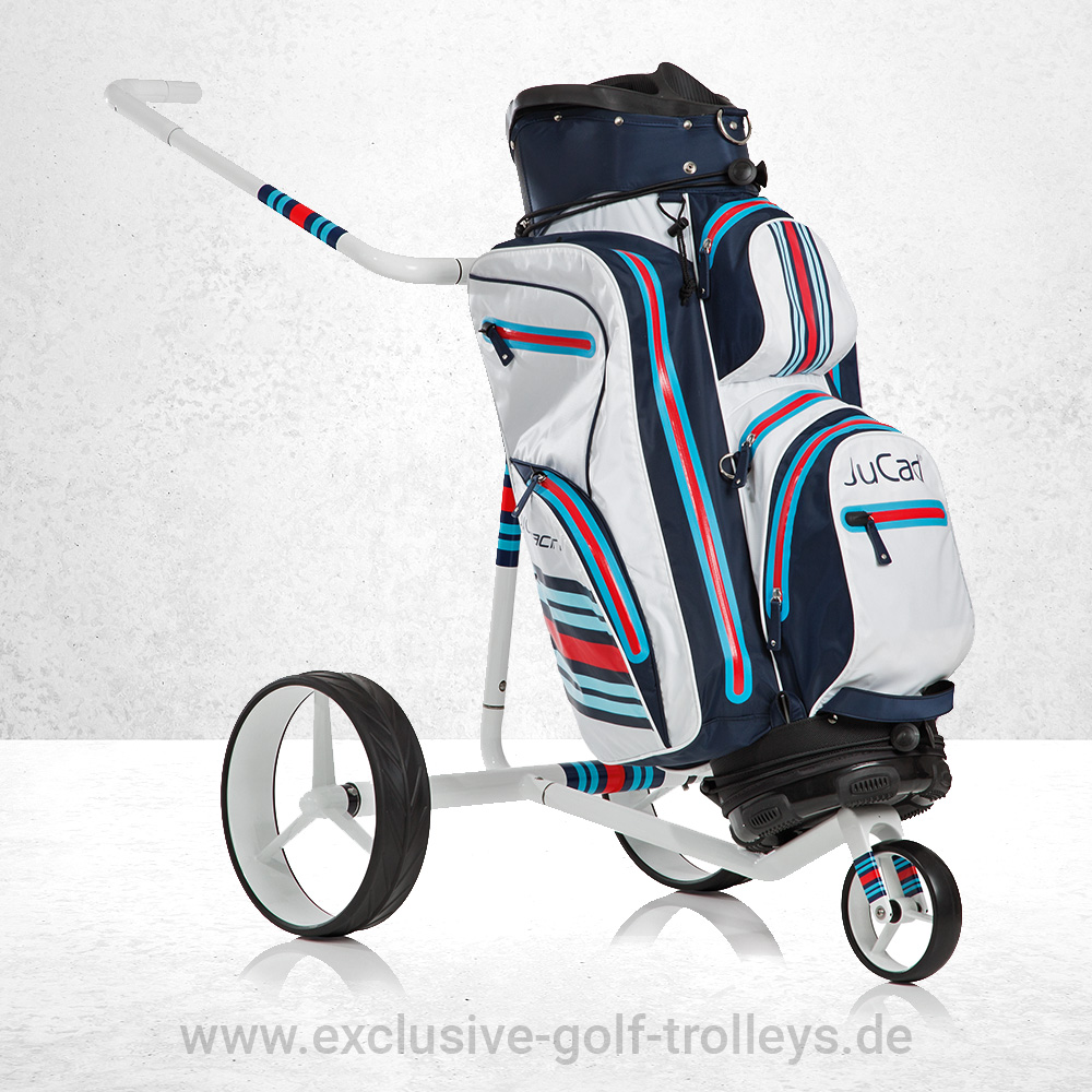 JuCad Carbon Travel 2.0 Racing Golftrolley 2 JuCad Carbon Travel 2.0 Racing Weiß Felgen weiß Reifen Schwarz Racing Sondermodell mit blauen und roten Streifen Golftrolley Golfcaddy Caddy Trolley E-Trolley E-Caddy mit Golfbag Manager Aquata Racing Wasserdicht