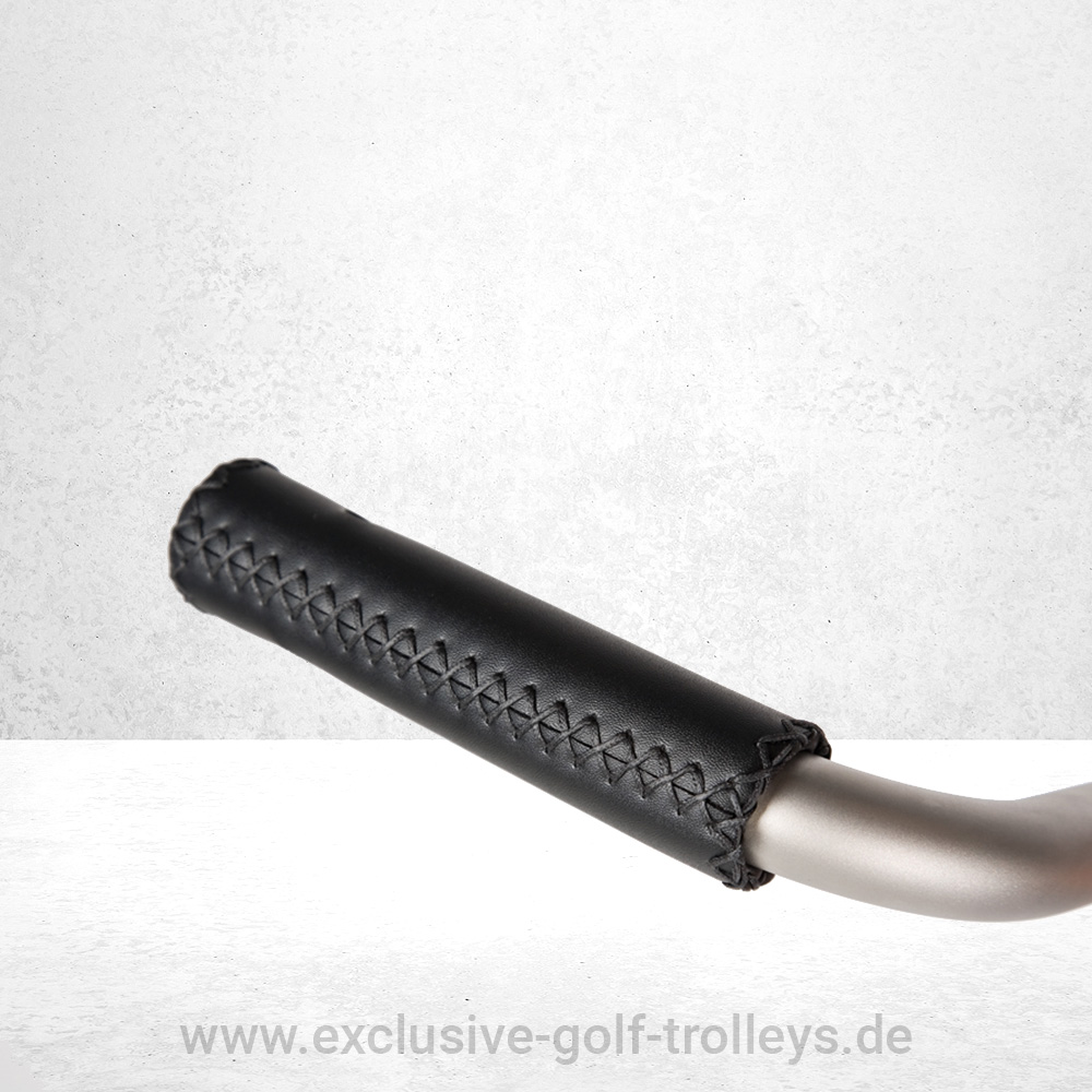 JuCad Titan 3-Rad Golftrolley mit Tasche 2 JuCad Titan, JuCad Titan Travel, Golftrolley, Golfcaddy, JuCad Golfwagen manuell, 2-Rad Golftrolley, Modell Travel manuell,